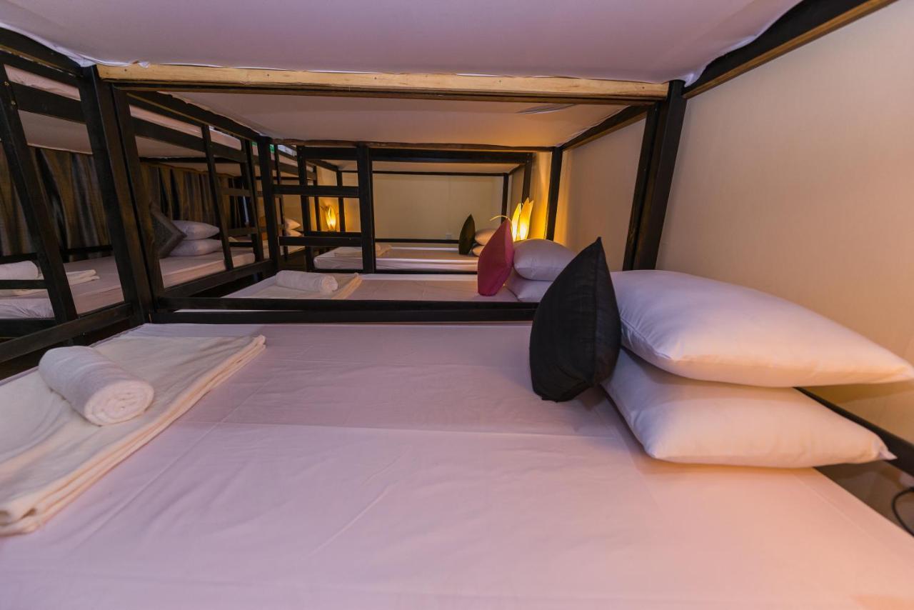 Gz Plan B Hostel Siem Reap Exterior foto